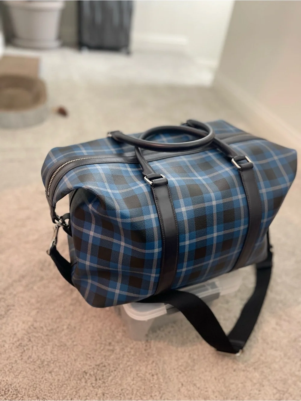 Coach Voyager Blue Plaid Men’s Duffel Bag coated canvas with leather trims